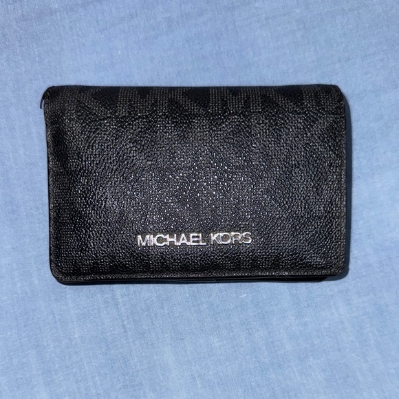 Black Michael Kors Wallet - Picture 1 of 2
